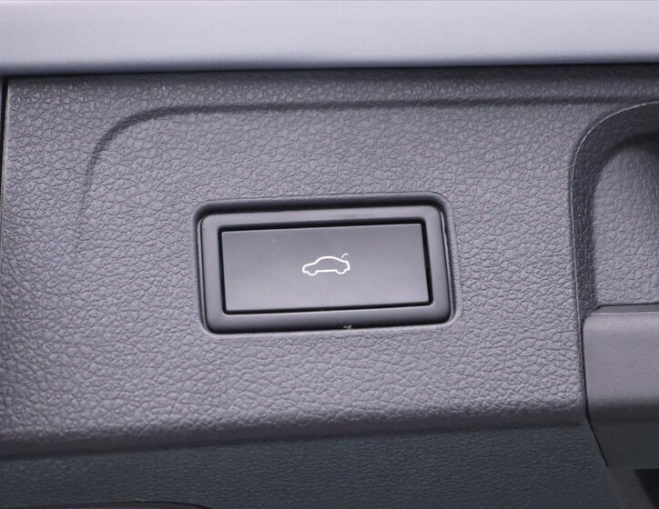 Volkswagen Passat Kombi 2,0 l 110 kw