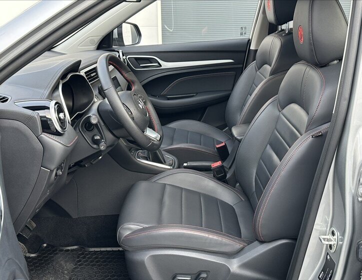 MG ZS SUV / Terénní 999,0 82 kw