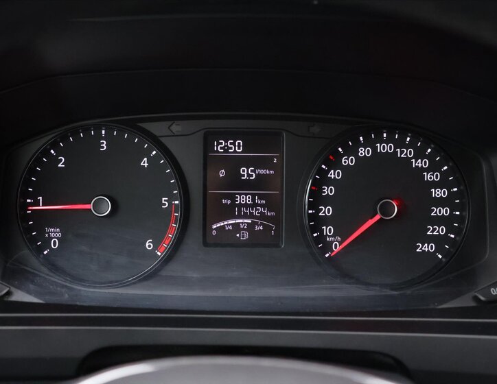 Volkswagen Transporter Kombi 2,0 l 75 kw