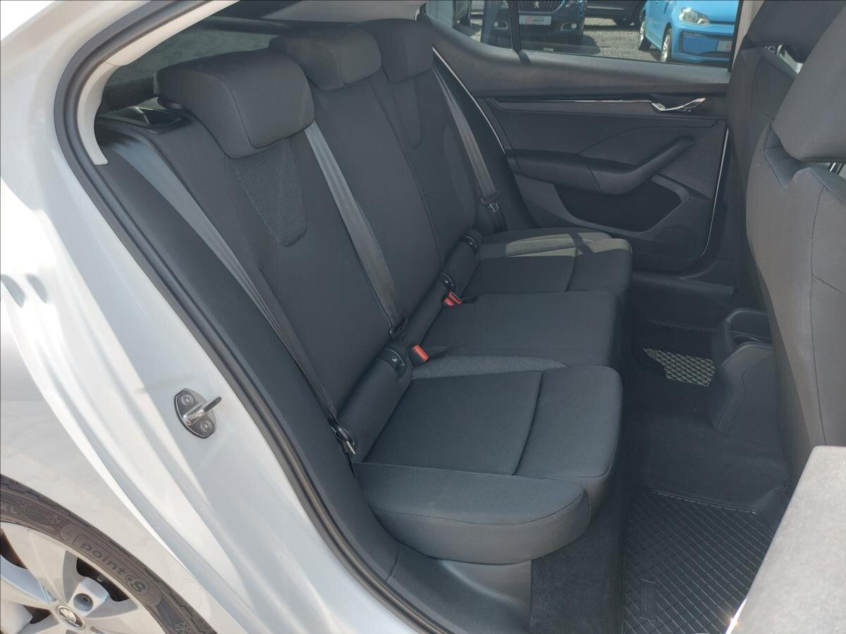 Škoda Octavia Sedan / Limuzína 2,0 l 85 kw