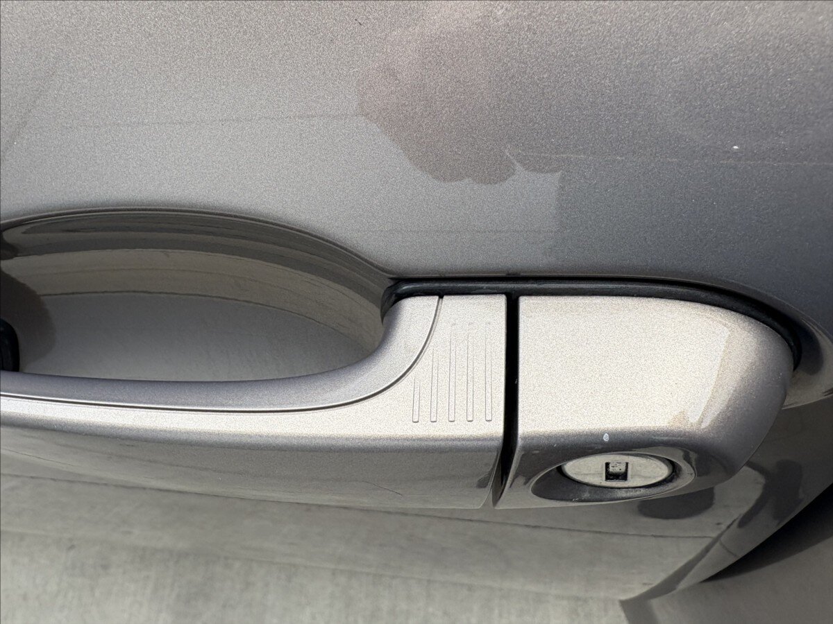 BMW Řada 3 Liftback 3,0 l 230 kw