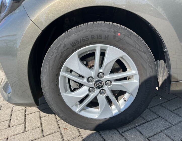 Toyota Yaris Hatchback 1,5 l 68 kw