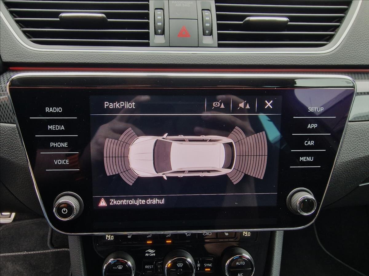 Škoda Superb Kombi 2,0 l 110 kw