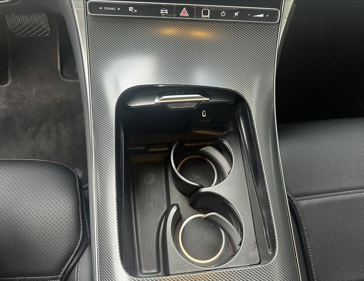 Mercedes-Benz GLC SUV / Terénní 2,0 l 145 kw