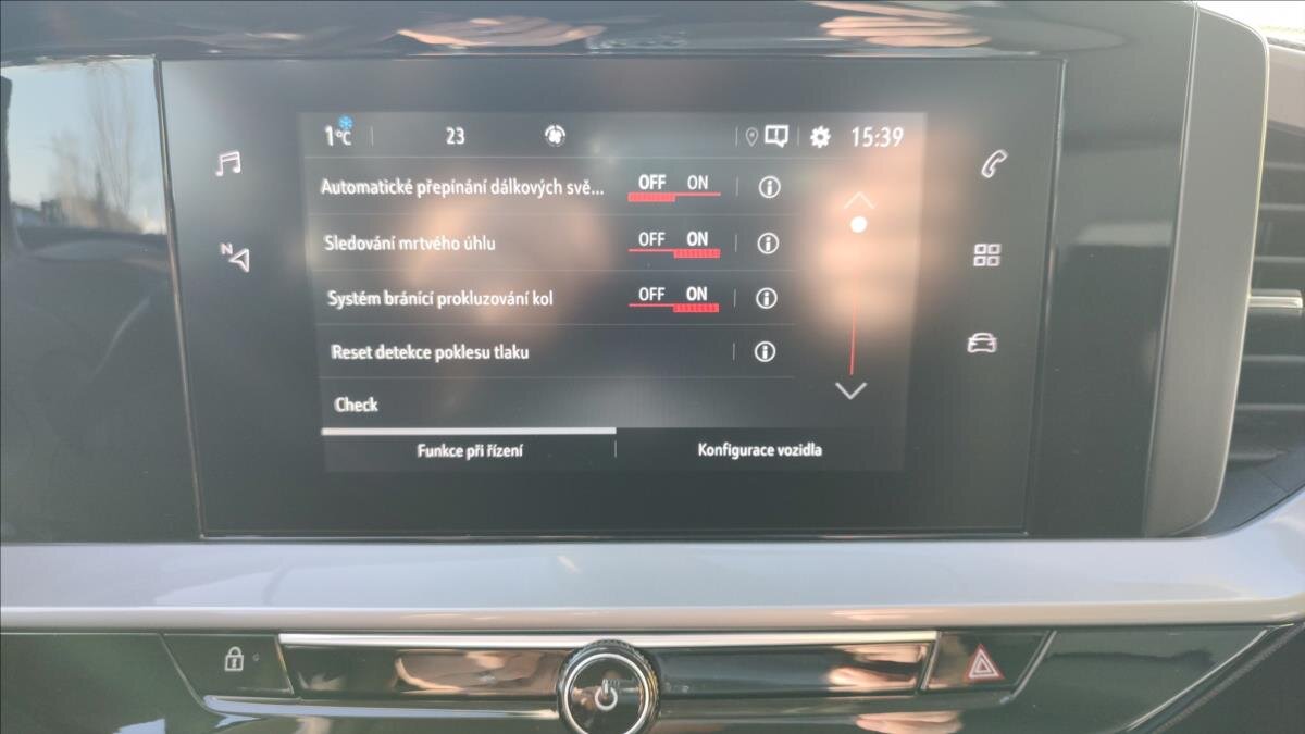 Opel Mokka Hatchback 1,2 l 96 kw