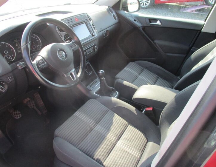 Volkswagen Tiguan SUV 2,0 l 81 kw