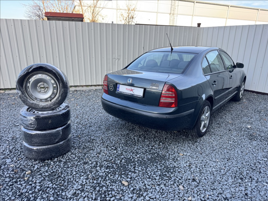 Škoda Superb