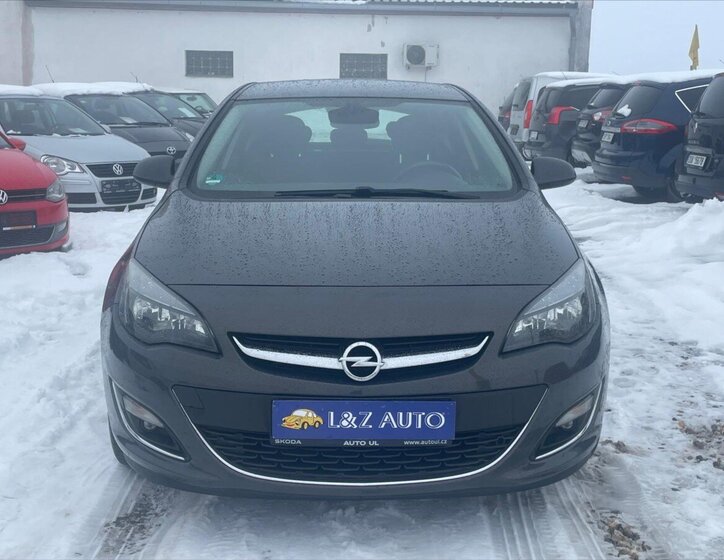 Opel Astra Hatchback 1,6 l 81 kw