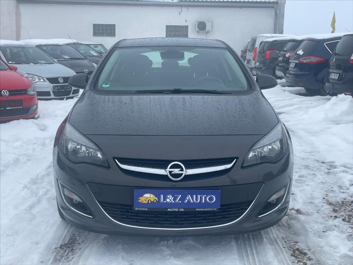 Opel Astra Hatchback 1,6 l 81 kw