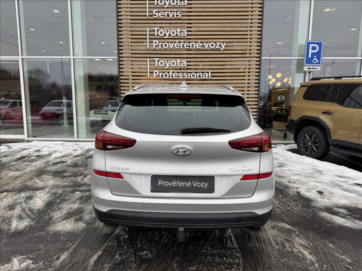 Hyundai Tucson SUV 1,6 l 97 kw