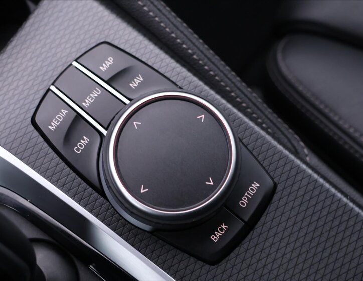 BMW Řada 5 Sedan / Limuzína 4,4 l 390 kw