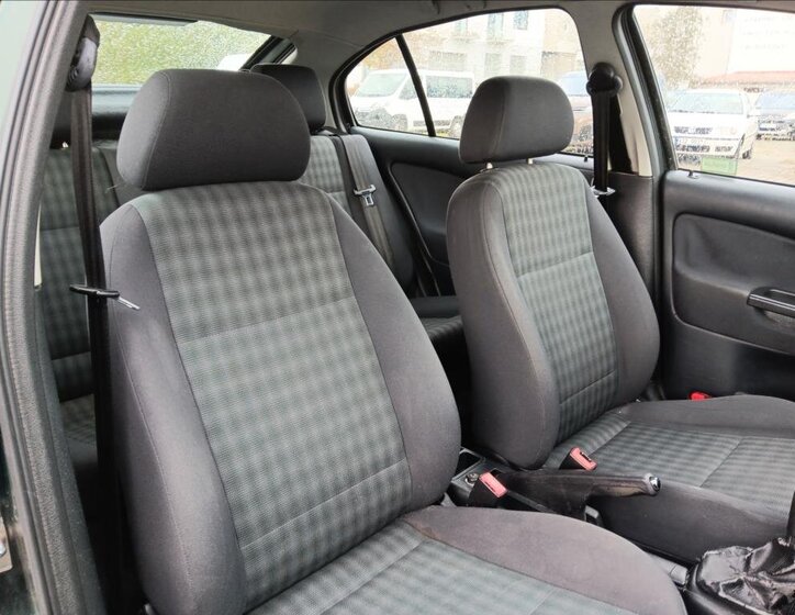 Škoda Octavia Liftback 1,6 l 75 kw