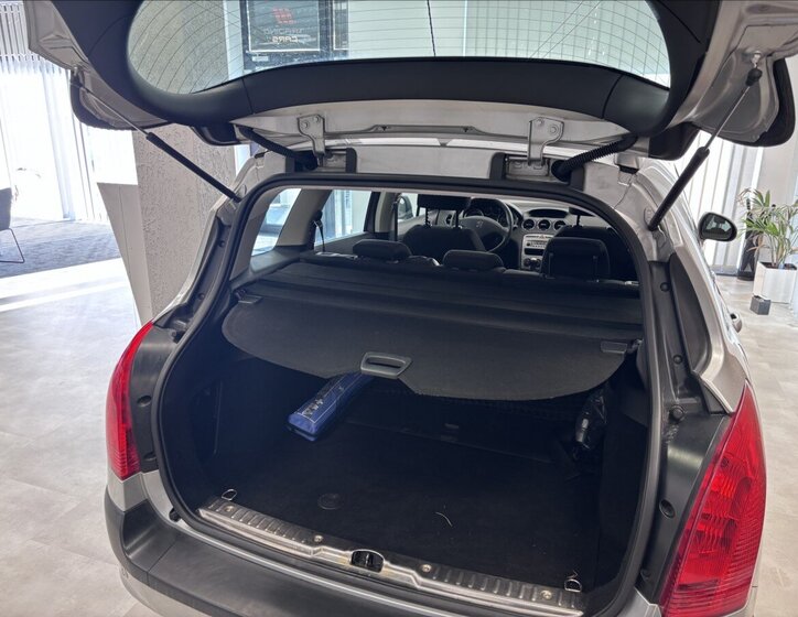 Peugeot 308 Kombi 1,6 l 88 kw