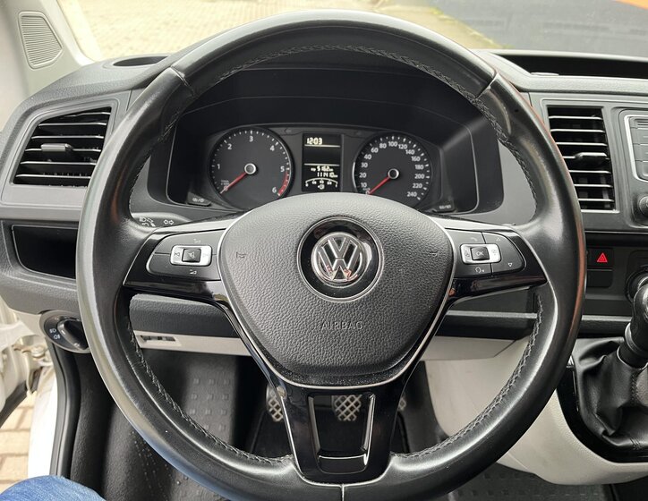 Volkswagen Transporter Kombi 2,0 l 110 kw