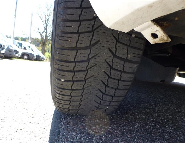 Citroën C4 Picasso MPV 1,2 l 81 kw