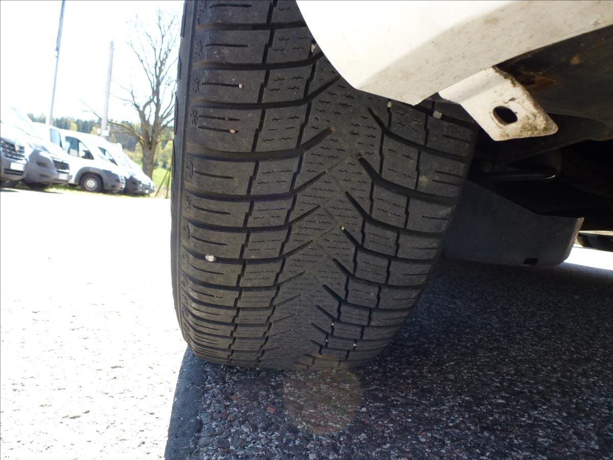 Citroën C4 Picasso MPV 1,2 l 81 kw