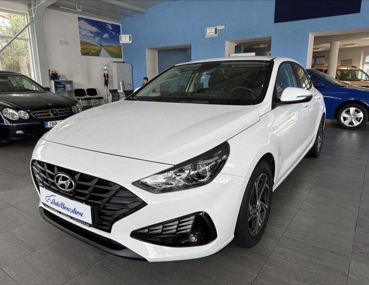 Hyundai i30 Hatchback 998,0 88 kw