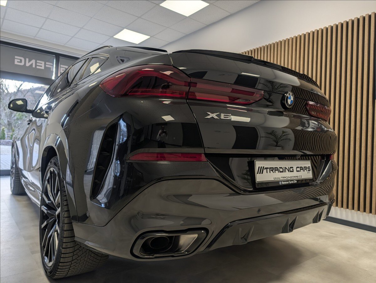 BMW X6 Sedan 3,0 l 210 kw