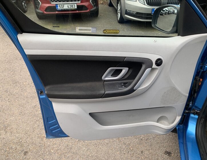 Škoda Roomster Kombi 1,6 l 77 kw