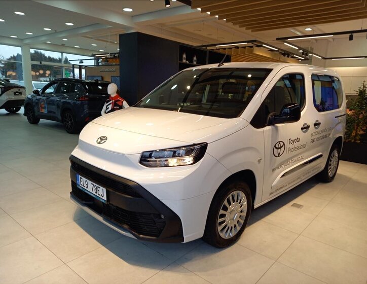 Toyota ProAce City Verso MPV 0,0 100 kw