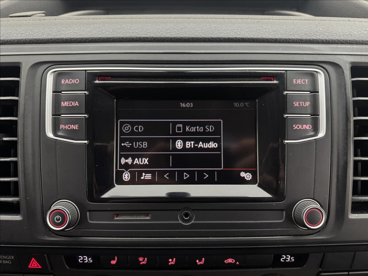 Volkswagen Caravelle Kombi 2,0 l 110 kw