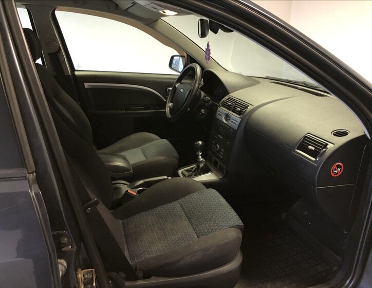 Ford Mondeo 12