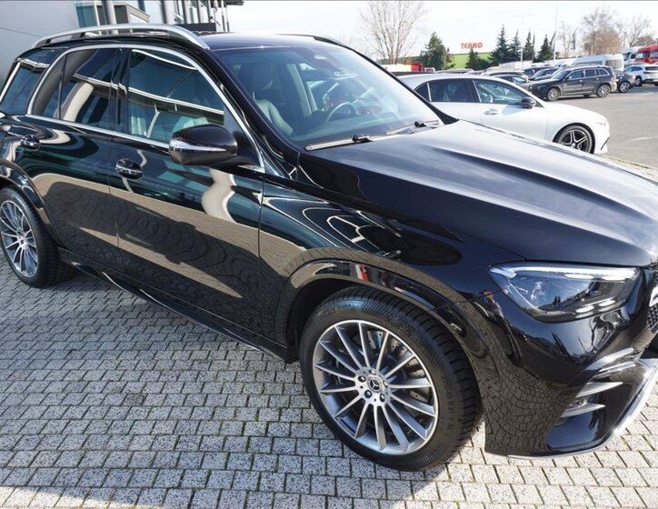 Mercedes-Benz GLE SUV 3,0 l 280 kw