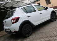 Dacia Sandero Hatchback 898,0 66 kw