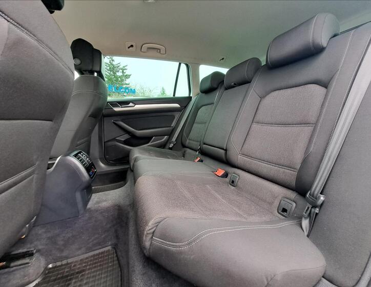Volkswagen Passat 29