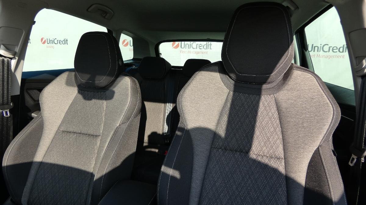 Škoda Karoq SUV / Terénní 1,5 l 110 kw