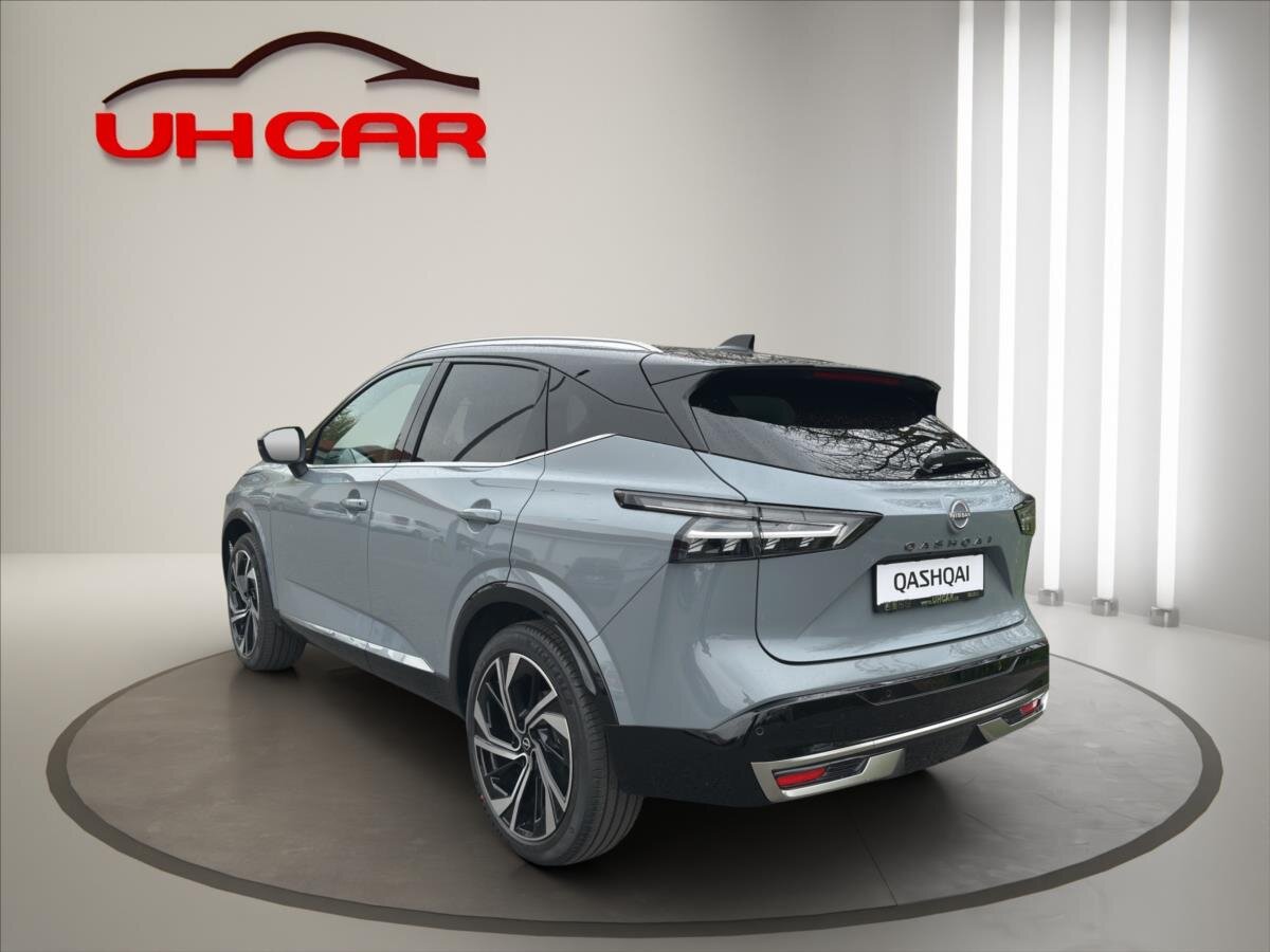 Nissan Qashqai SUV / Terénní 1,3 l 116 kw