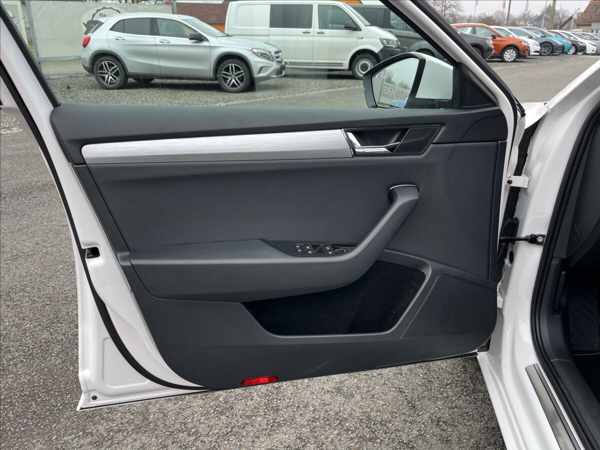 Škoda Superb Kombi 2,0 l 110 kw