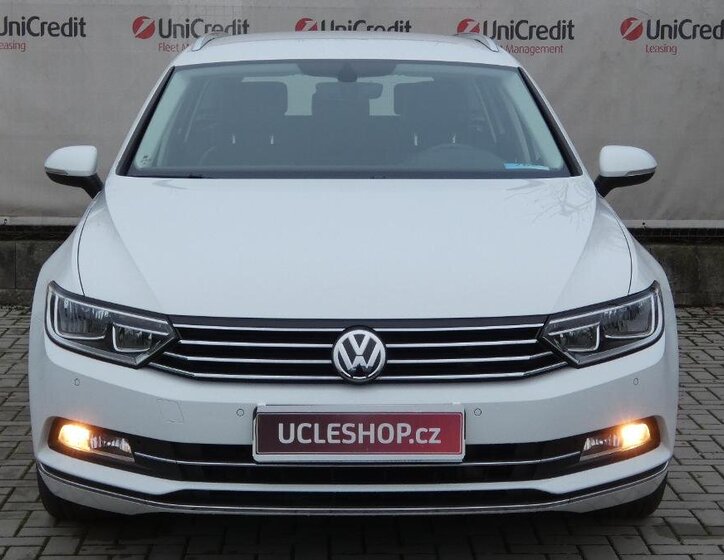 Volkswagen Passat 2