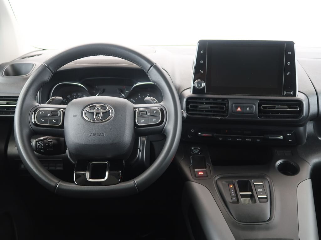 Toyota ProAce Kombi 1,5 l 96 kw