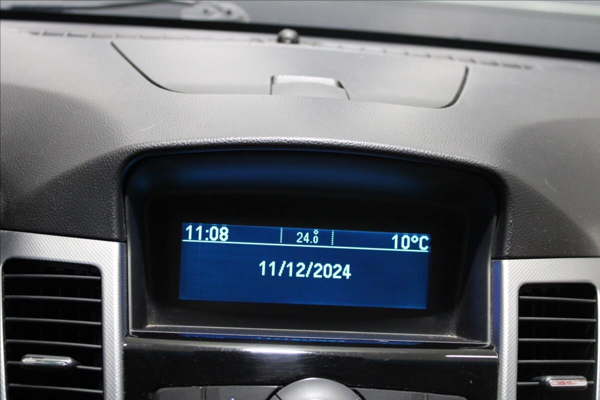 Chevrolet Cruze Sedan / Limuzína 2,0 l 120 kw