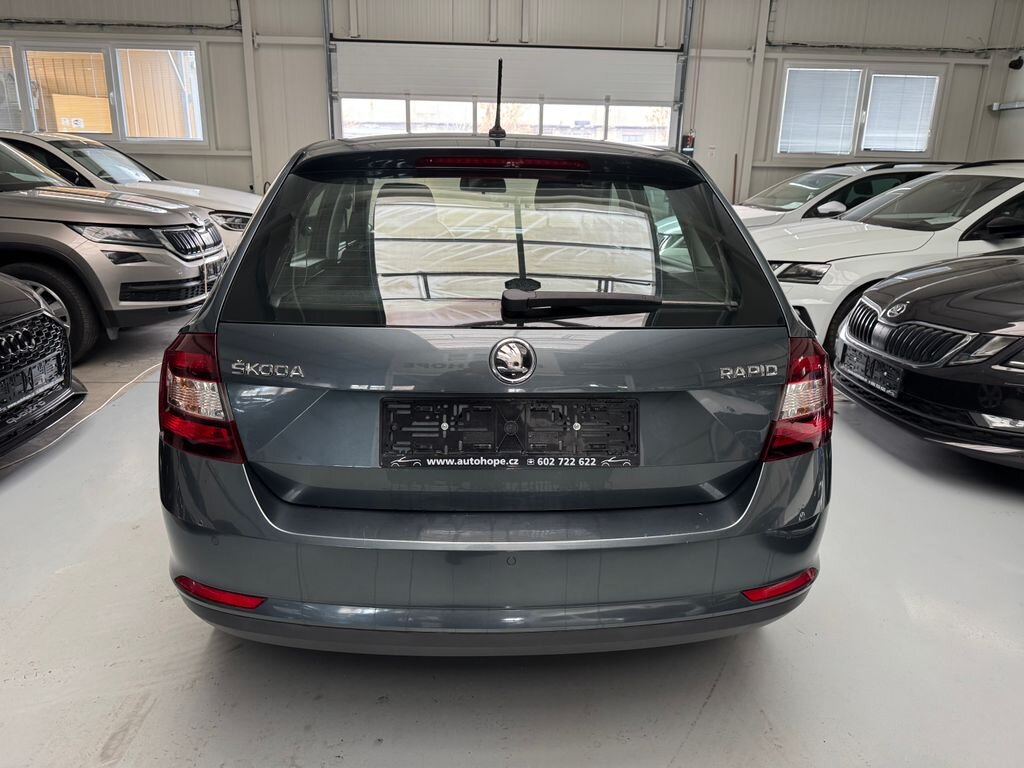 Škoda Rapid Hatchback 999,0 70 kw