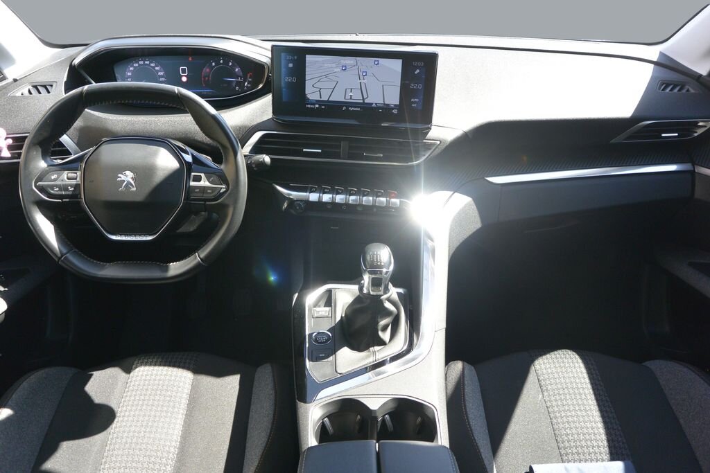 Peugeot 3008 SUV / Terénní 1,2 l 96 kw