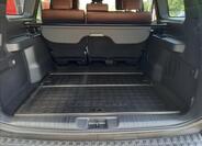 Toyota Land Cruiser 11