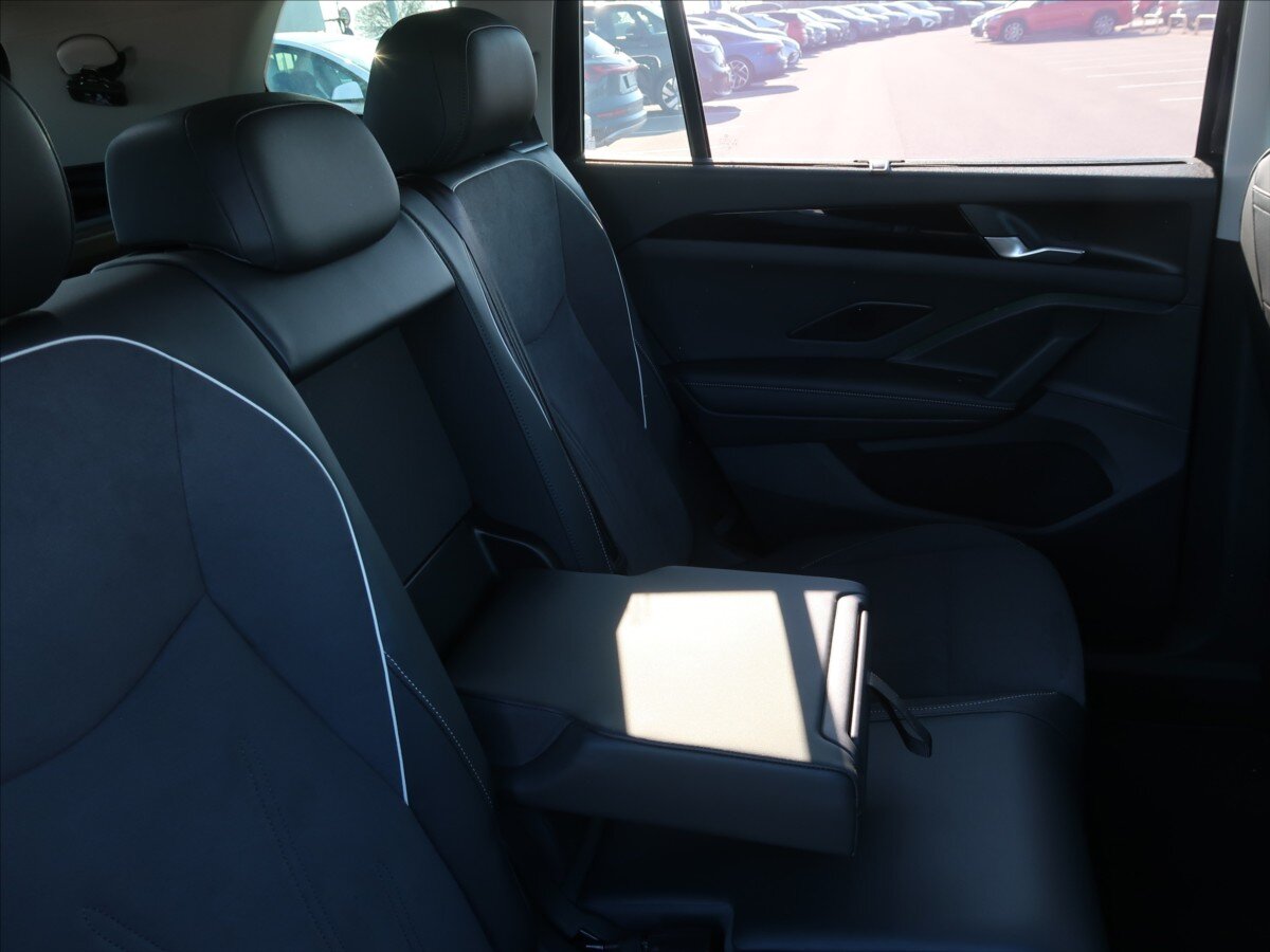 Volkswagen Tayron SUV / Terénní 1,5 l 110 kw