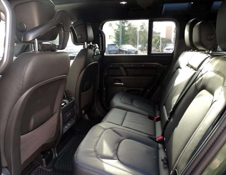Land Rover Defender SUV / Terénní 3,0 l 257 kw