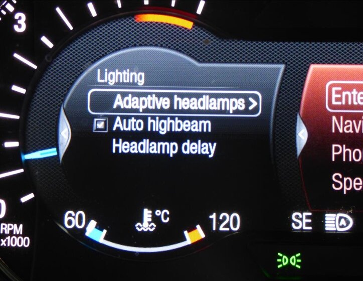 Ford Edge SUV / Terénní 2,0 l 132 kw