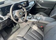 BMW X5 8