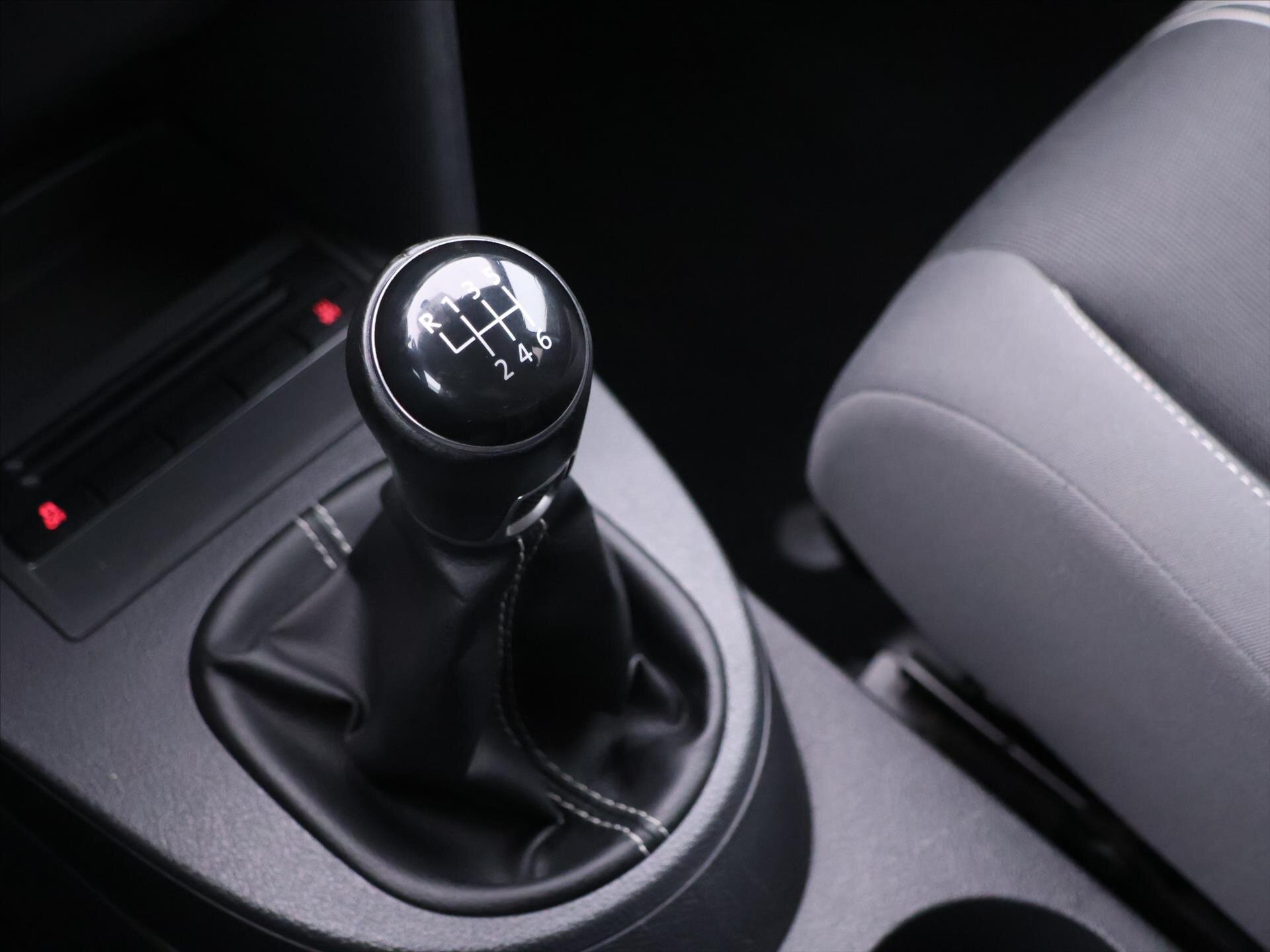 Volkswagen Touran MPV 1,2 l 77 kw