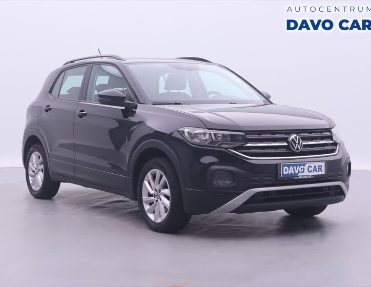 Volkswagen T-Cross 1