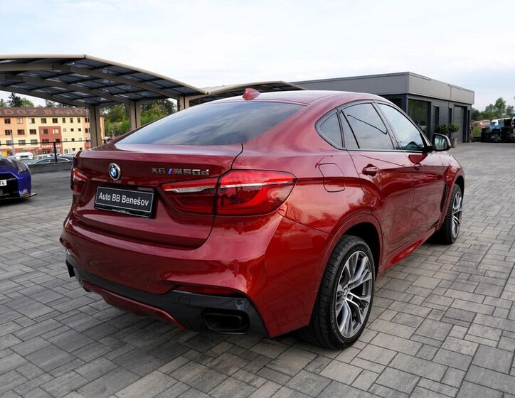 BMW X6 SUV / Terénní 3,0 l 280 kw