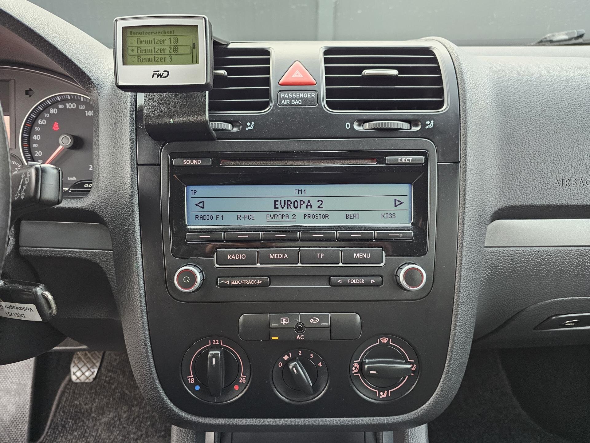 Volkswagen Golf Kombi 2,0 l 77 kw