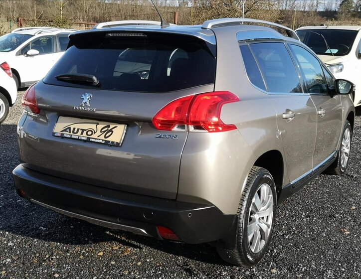 Peugeot 2008 Kombi 1,6 l 84 kw