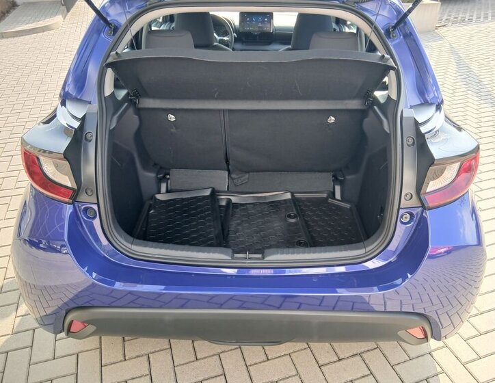 Toyota Yaris Hatchback 1,5 l 68 kw