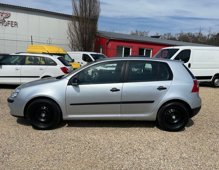 Volkswagen Golf 2