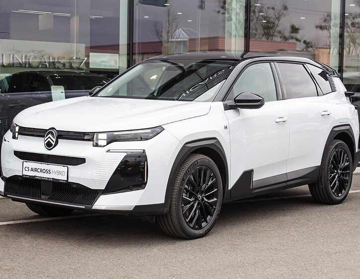 Citroën C5 Aircross SUV / Terénní 1,6 l 143 kw